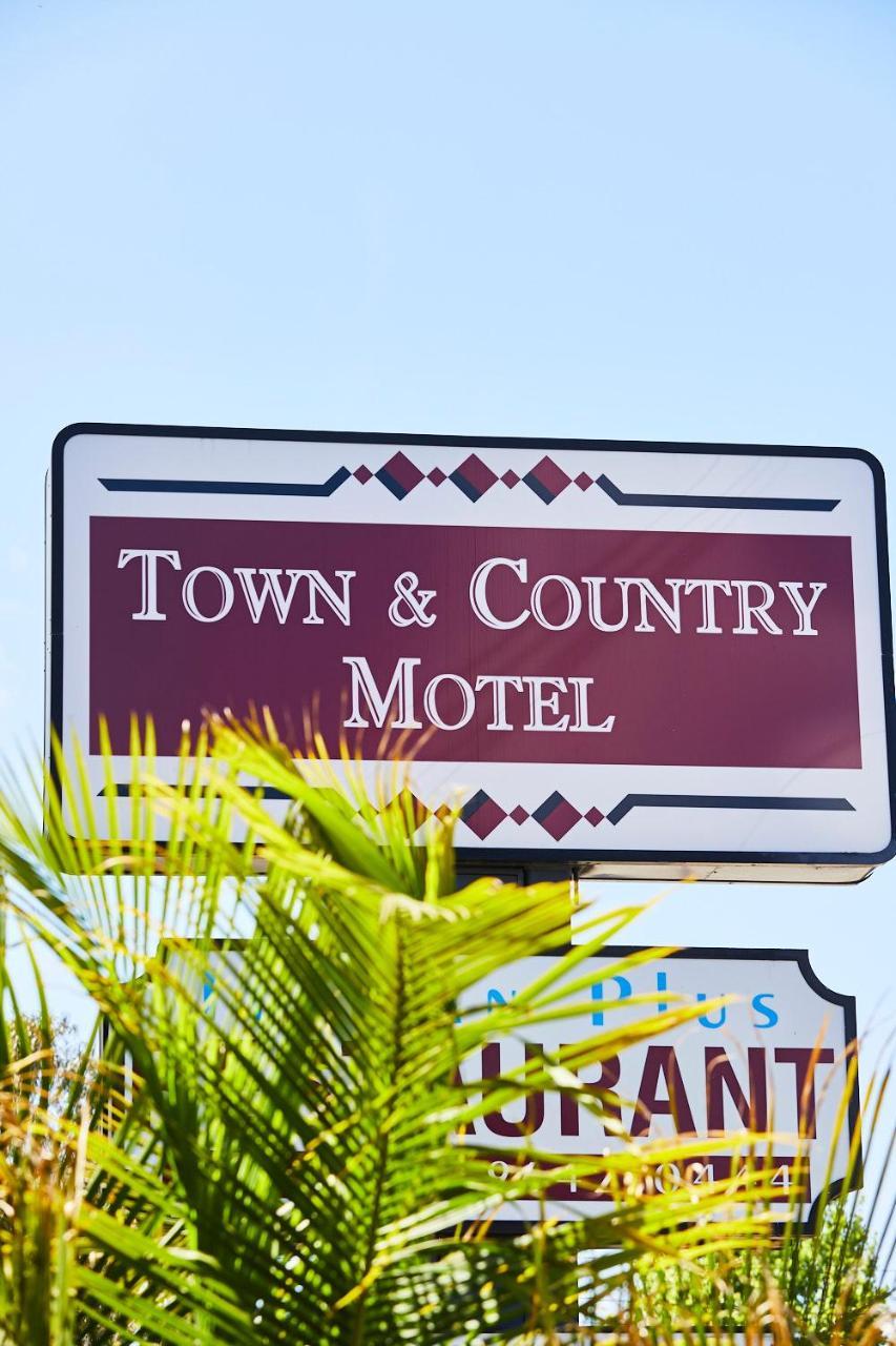 Town And Country Motel Sydney Bagian luar foto